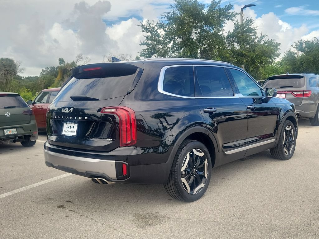 Used 2025 Kia Telluride S AWD/4WD image 4