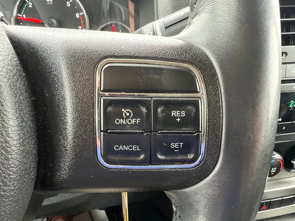 Used 2012 Jeep Liberty Sport image 41