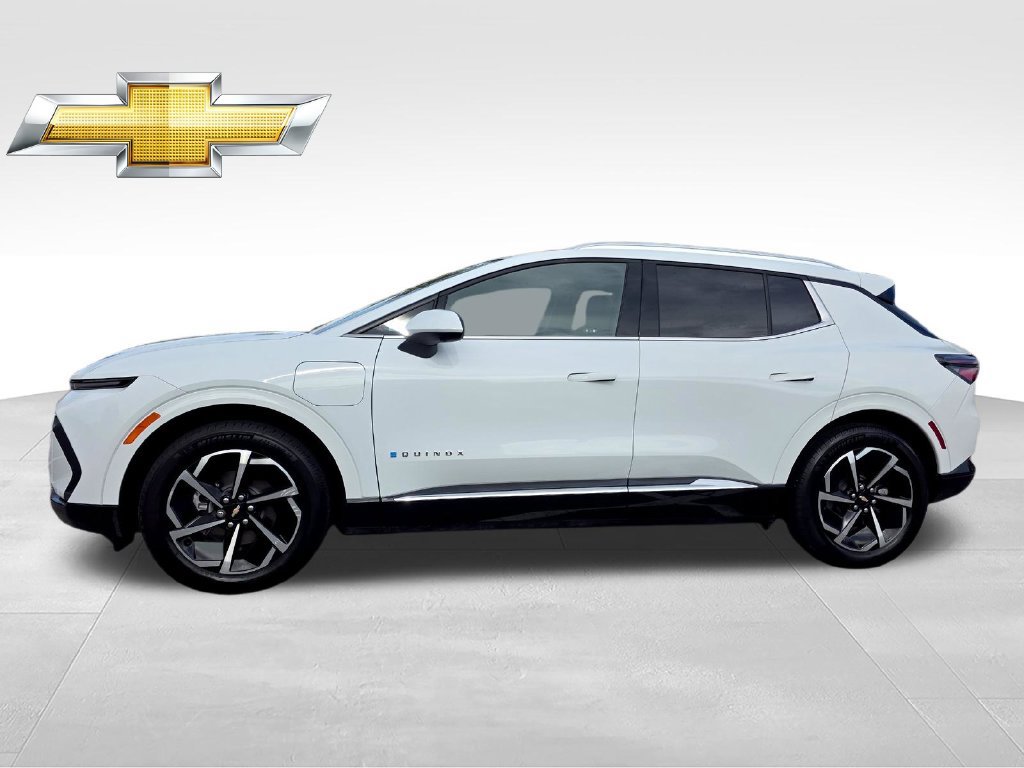 Certified 2024 Chevrolet Equinox EV LT FWD image 3
