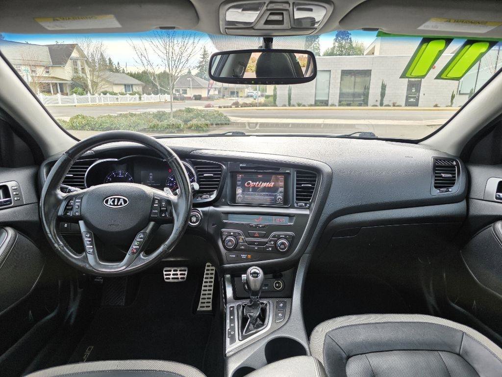 Used 2011 Kia Optima SX w/ Premium Pkg FWD image 9