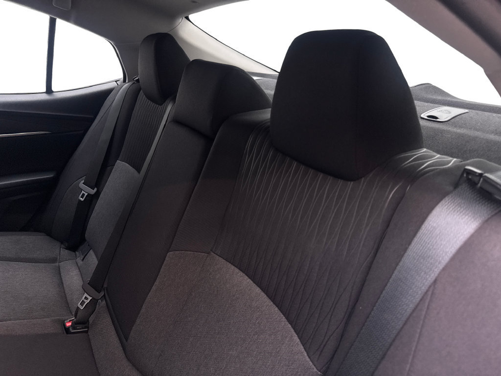 Used 2025 Toyota Camry LE FWD image 37