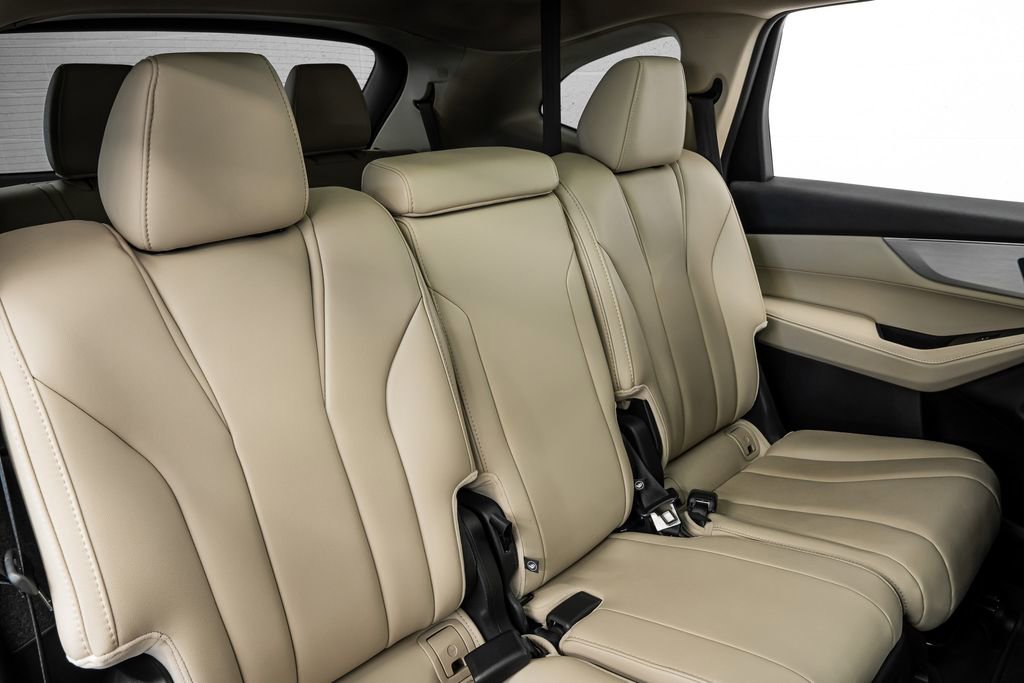 Certified 2024 Acura MDX SH-AWD image 23