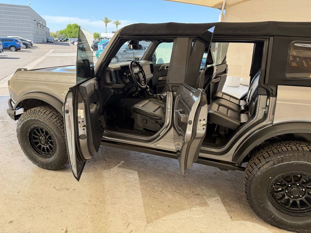 Used 2021 Ford Bronco Black Diamond AWD/4WD image 38