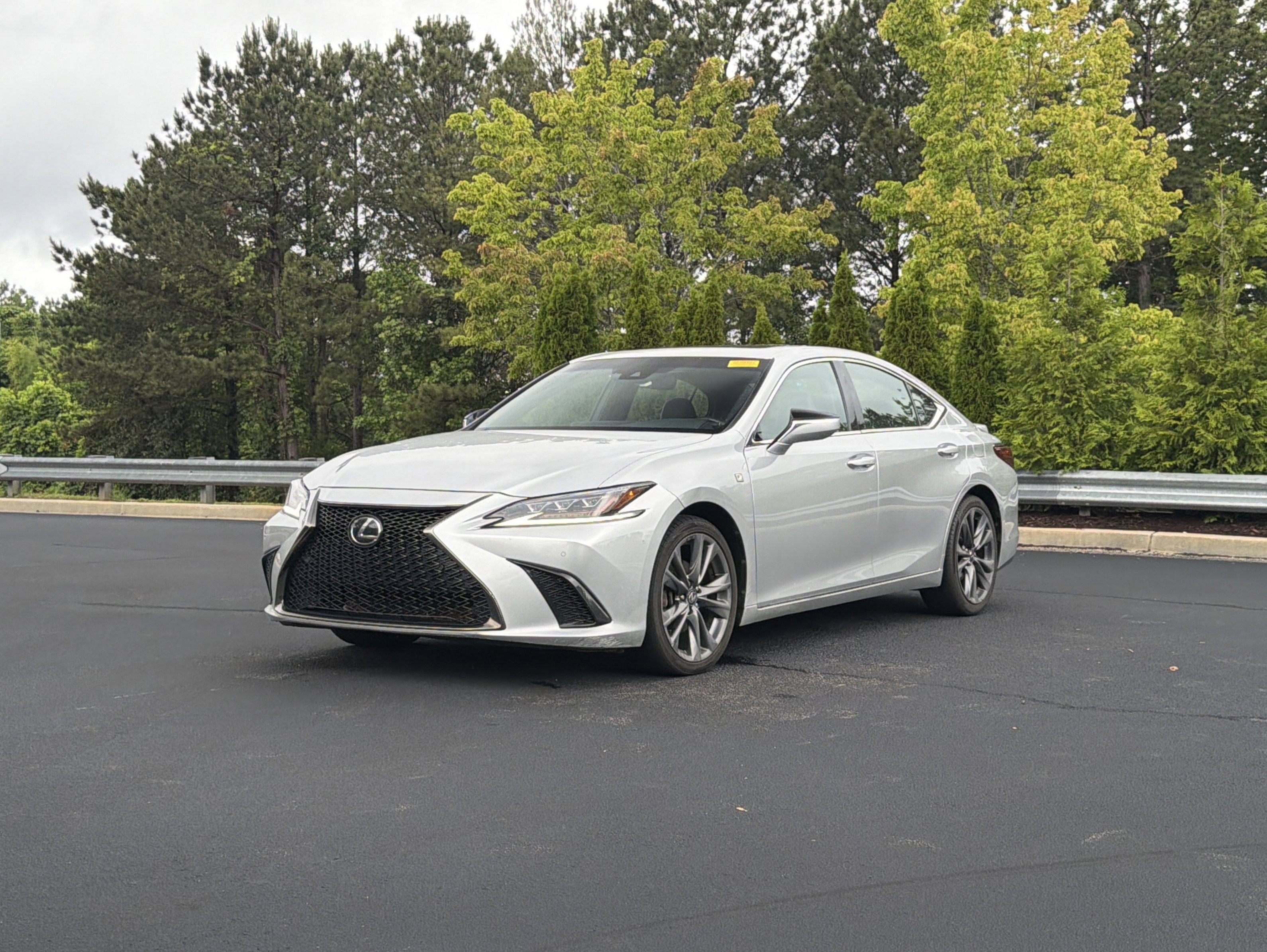 Used 2020 Lexus ES 350 F Sport w/ Accessory Package FWD image 11