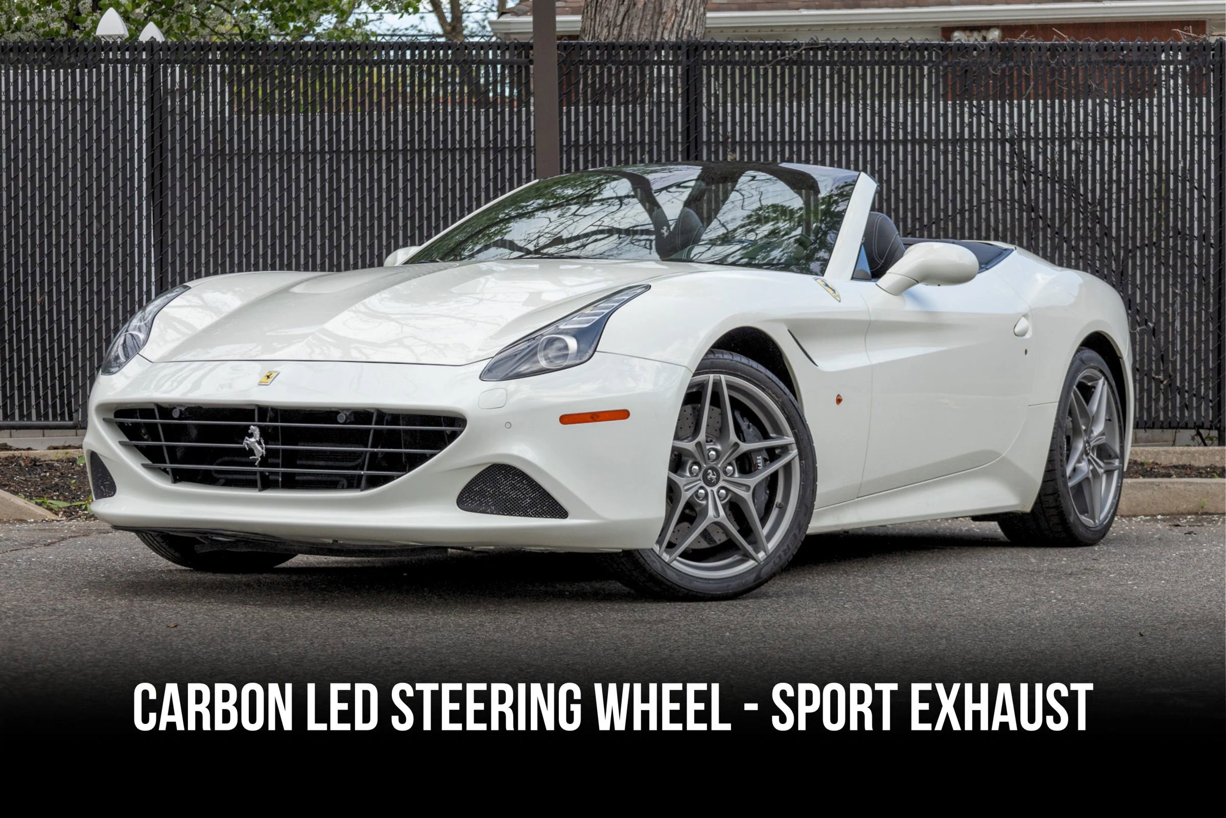 Used 2016 Ferrari California T RWD image 1