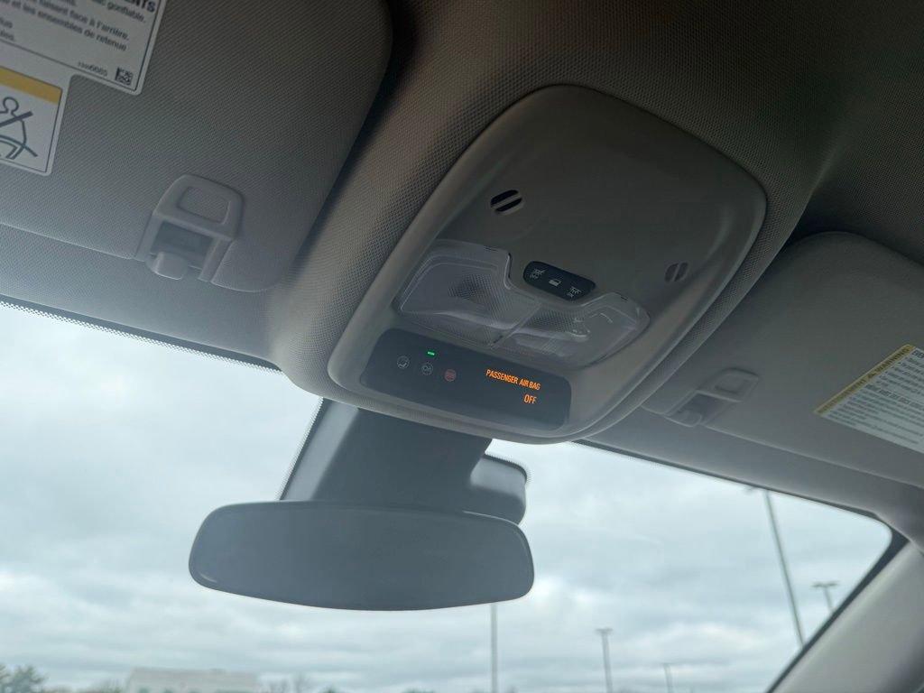 Used 2025 Buick Encore GX Preferred image 22