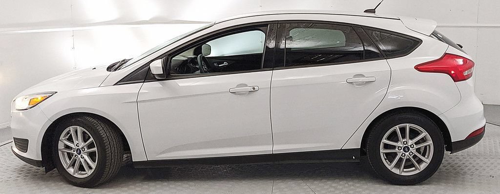 Used 2018 Ford Focus SE FWD image 5