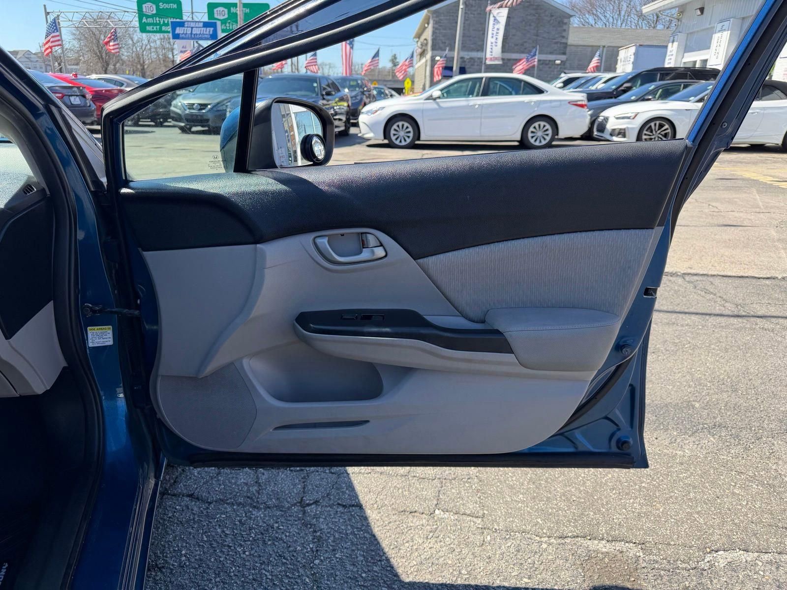 Used 2015 Honda Civic LX image 8