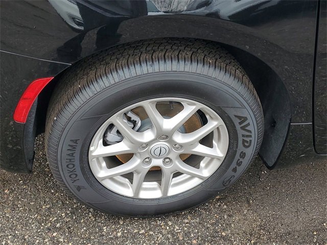 New 2026 Chrysler Pacifica Select image 5