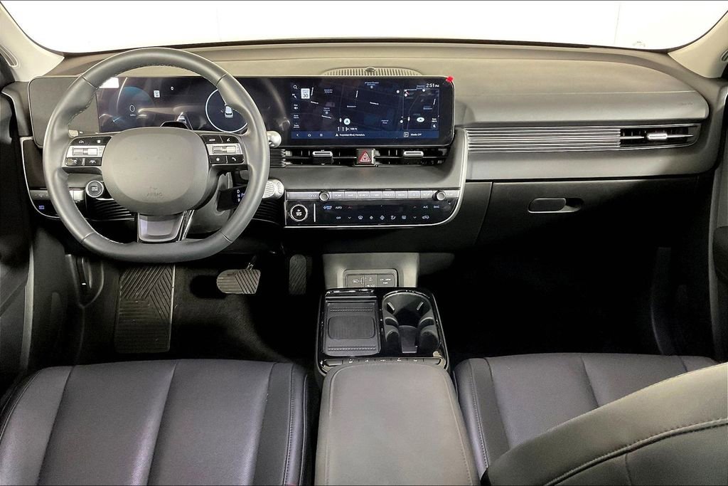 Used 2025 Hyundai Ioniq 5 SEL RWD image 14