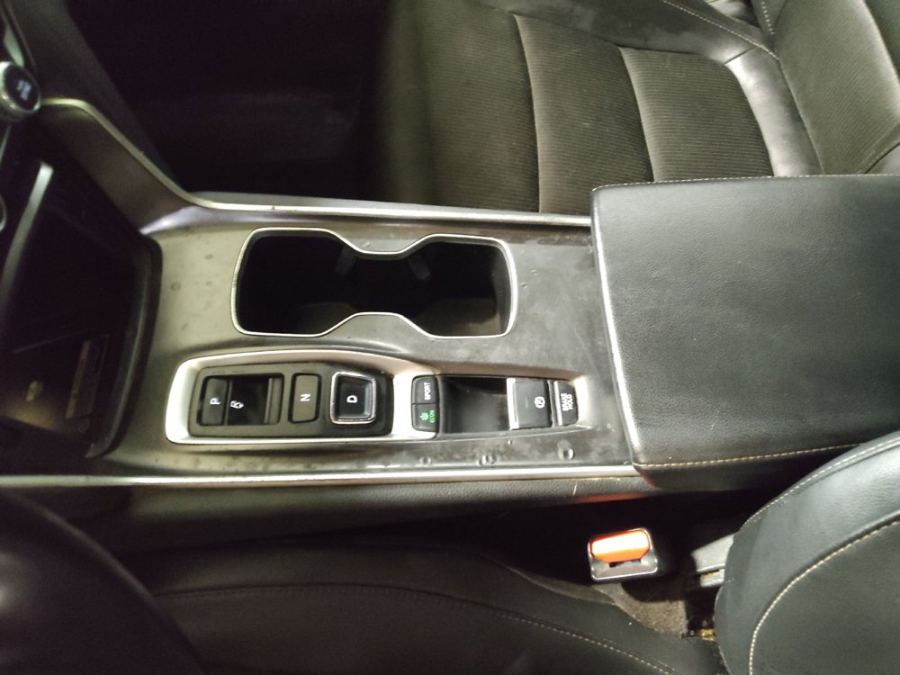 Used 2021 Honda Accord Sport image 26