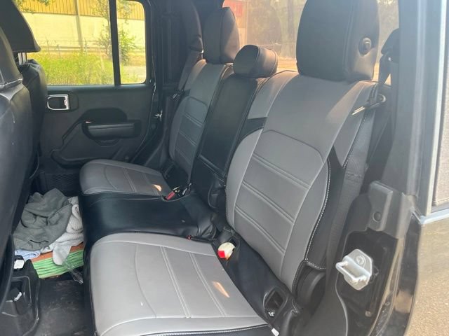 Used 2022 Jeep Gladiator Sport AWD/4WD image 16