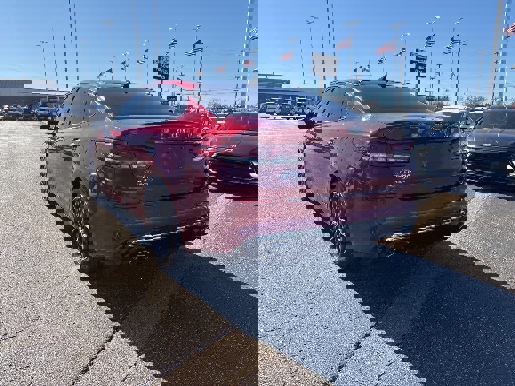 Used 2020 Kia Optima SE image 7