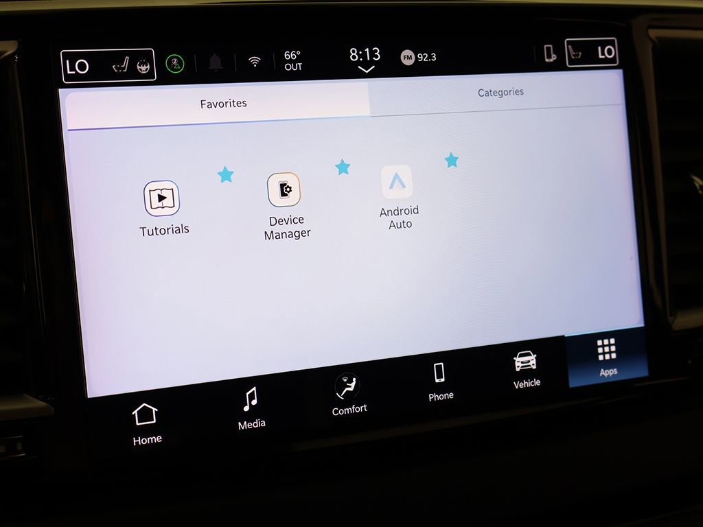 Used 2025 Chrysler Pacifica Select FWD image 50