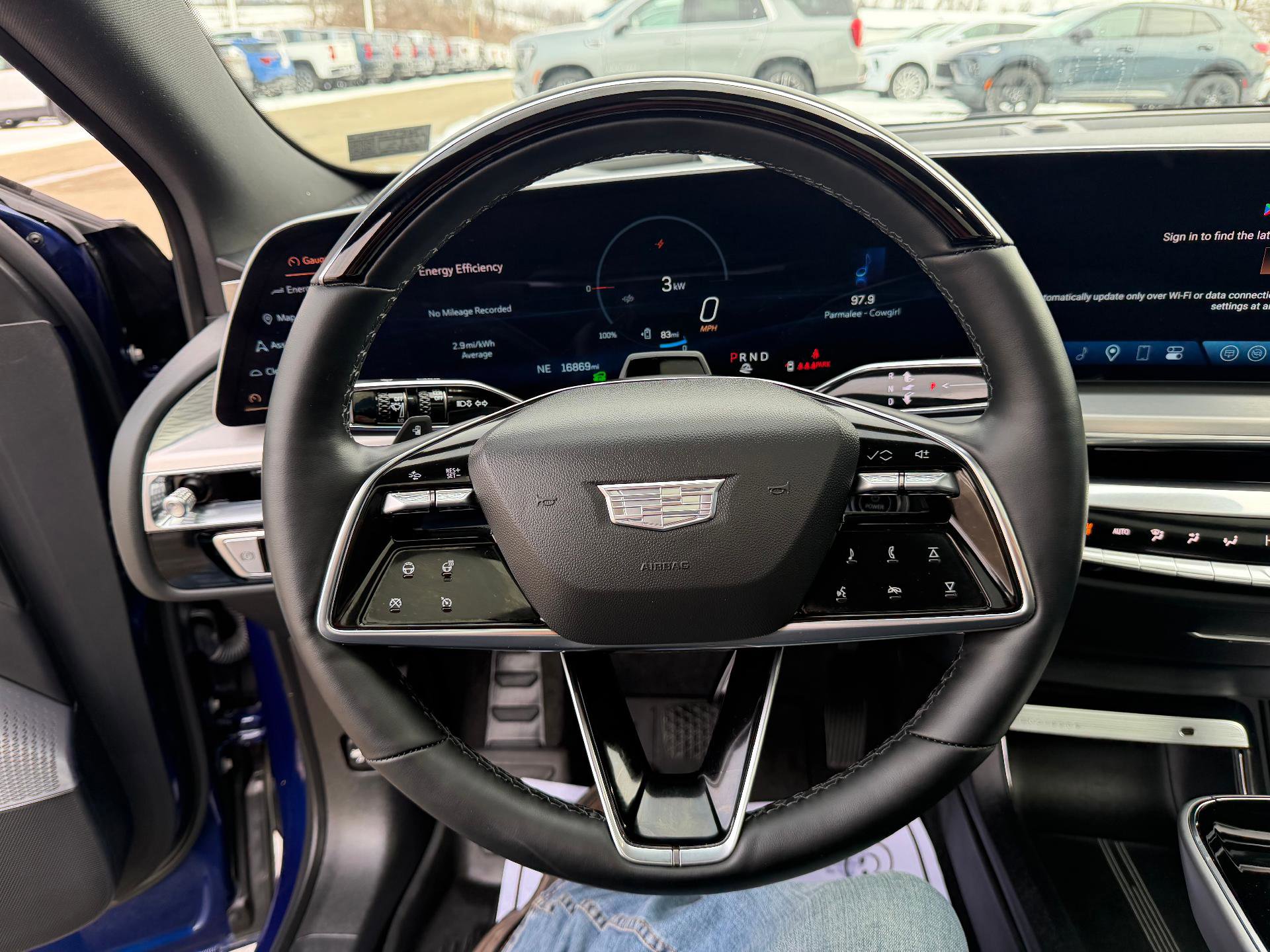 Used 2024 Cadillac Lyriq Luxury w/ LPO, Floor Liner Package image 17