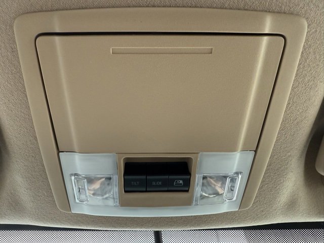 Used 2016 Ford F350 King Ranch w/ King Ranch w/Chrome Package image 15