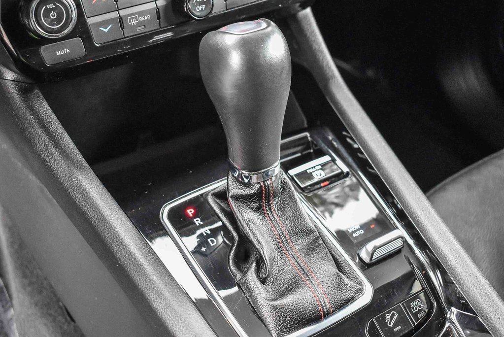 Used 2022 Jeep Compass Trailhawk w/ Sun and Sound Group image 19