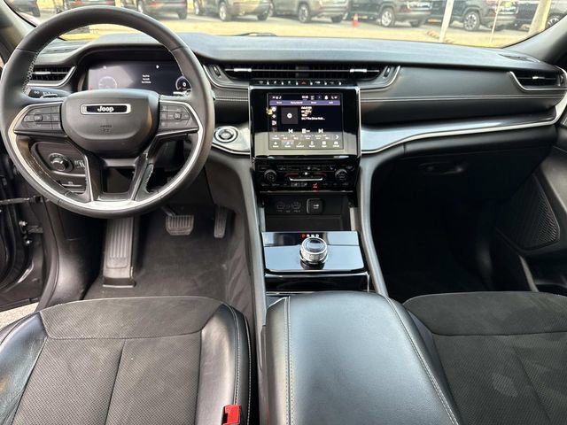 Used 2023 Jeep Grand Cherokee L Laredo image 22