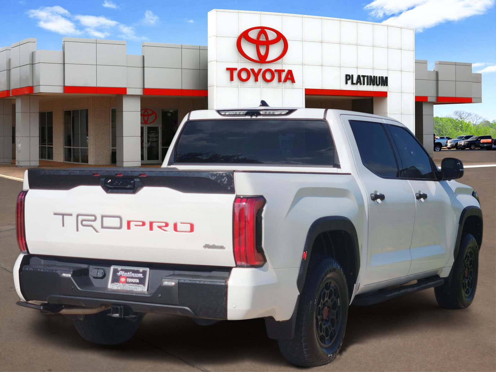 Used 2022 Toyota Tundra TRD Pro AWD/4WD image 4