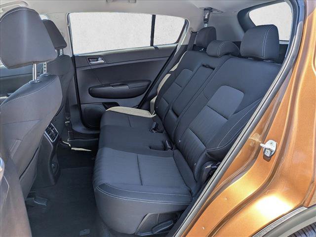 Used 2019 Kia Sportage LX FWD image 17