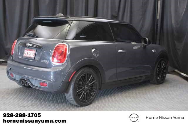 Used 2015 MINI Cooper S image 11