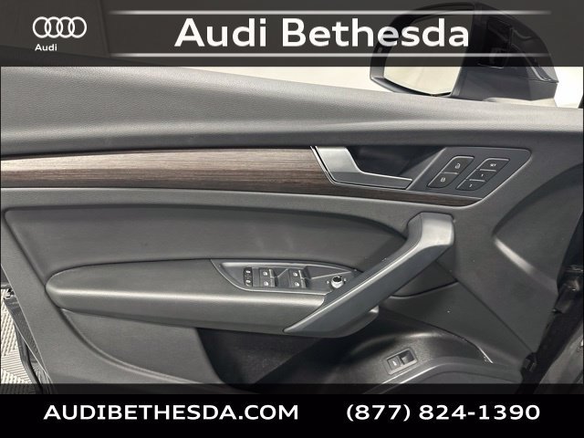 Used 2023 Audi Q5 Premium w/ Convenience Package AWD/4WD image 14