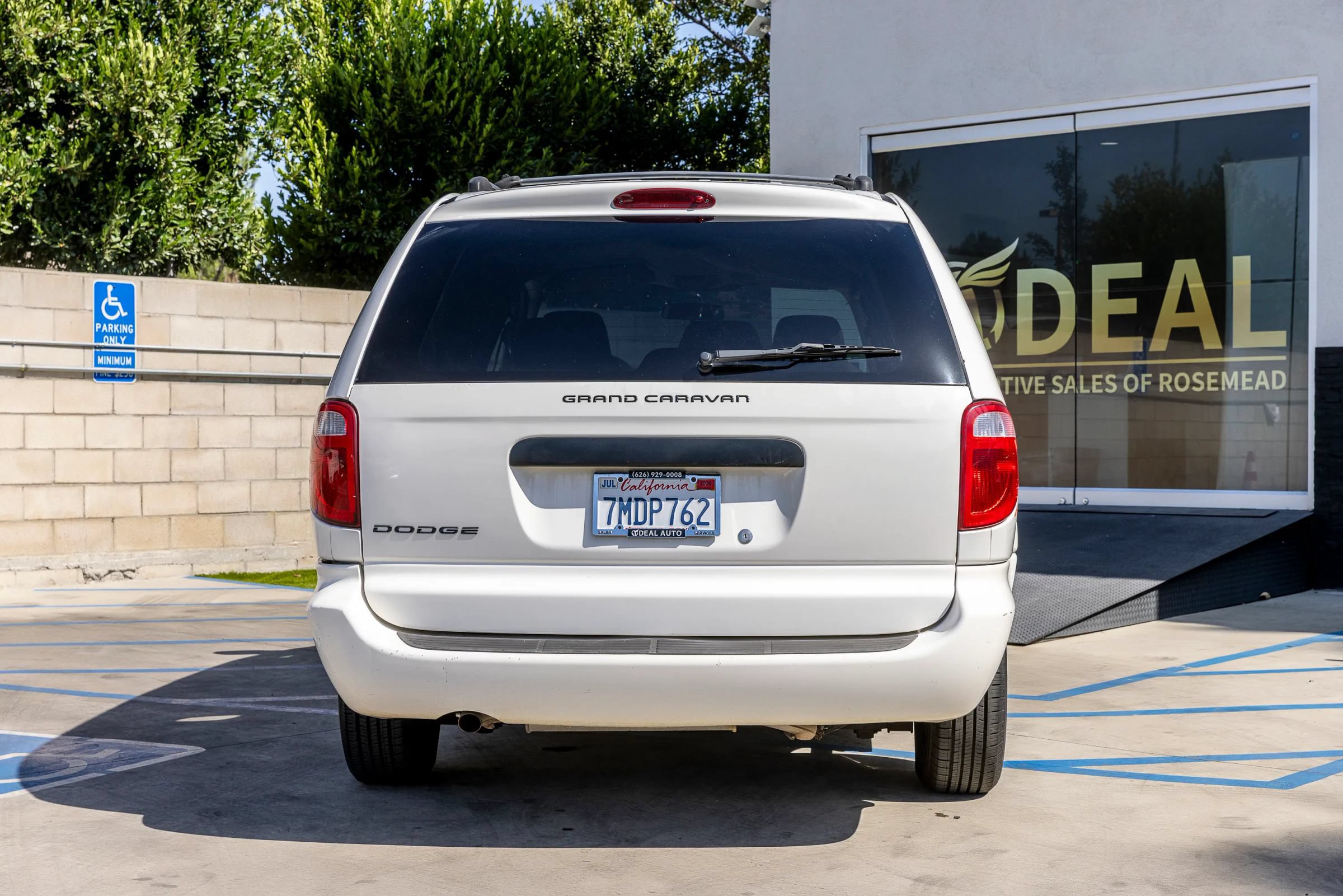 Used 2005 Dodge Grand Caravan SE w/ Popular Equipment Group I FWD image 12