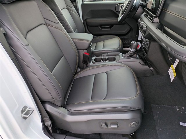 New 2025 Jeep Wrangler Sahara image 27