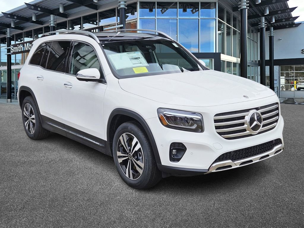 New 2026 Mercedes-Benz GLB 250 4MATIC image 7