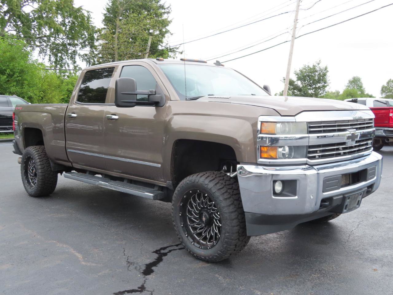 Used 2015 Chevrolet Silverado 2500 LTZ w/ Duramax Plus Package AWD/4WD image 8