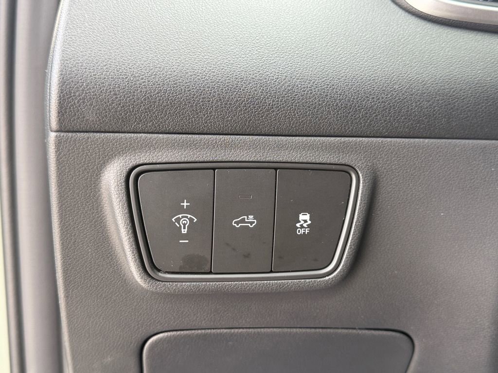 Certified 2024 Hyundai Santa Cruz SEL image 30