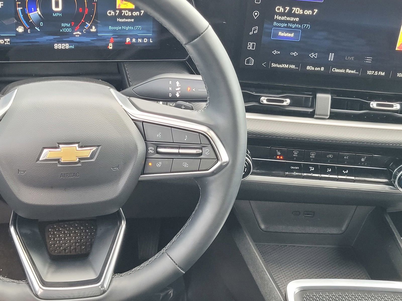 Used 2025 Chevrolet Equinox LT image 14