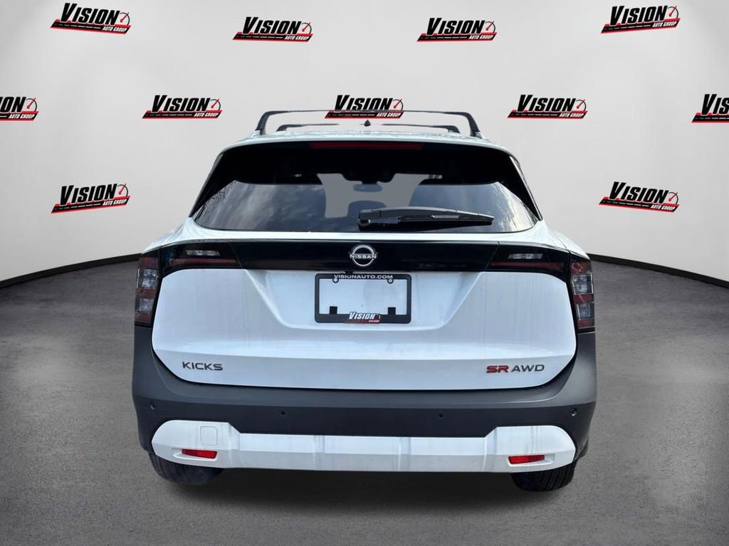 New 2026 Nissan Kicks SR w/ Cold Weather Package AWD/4WD image 6
