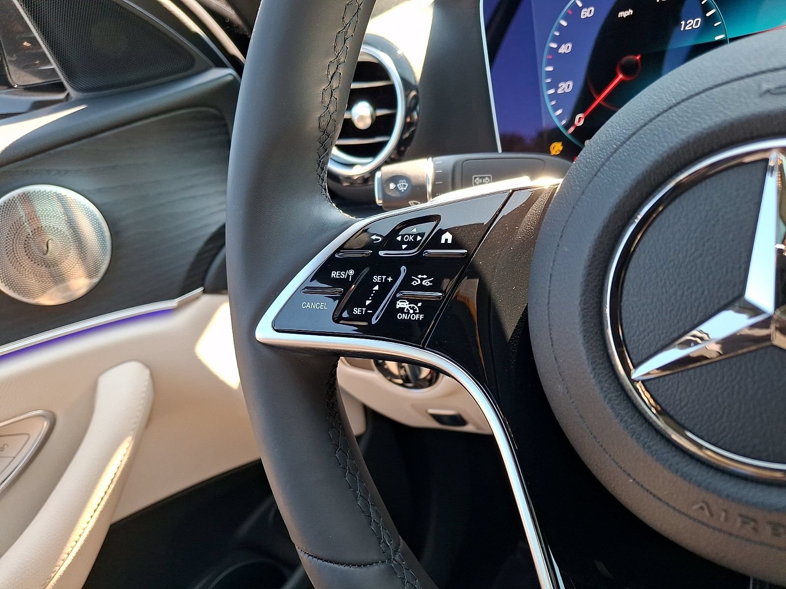 Certified 2023 Mercedes-Benz E 350 4MATIC Sedan image 20