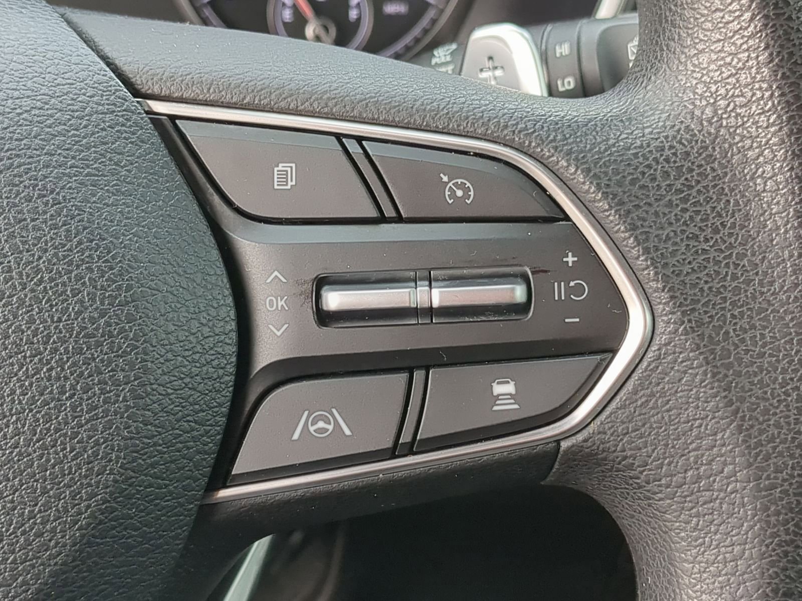 Used 2021 Hyundai Santa Fe SEL image 26