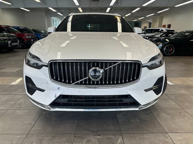Used 2023 Volvo XC60 B5 Plus AWD/4WD image 15