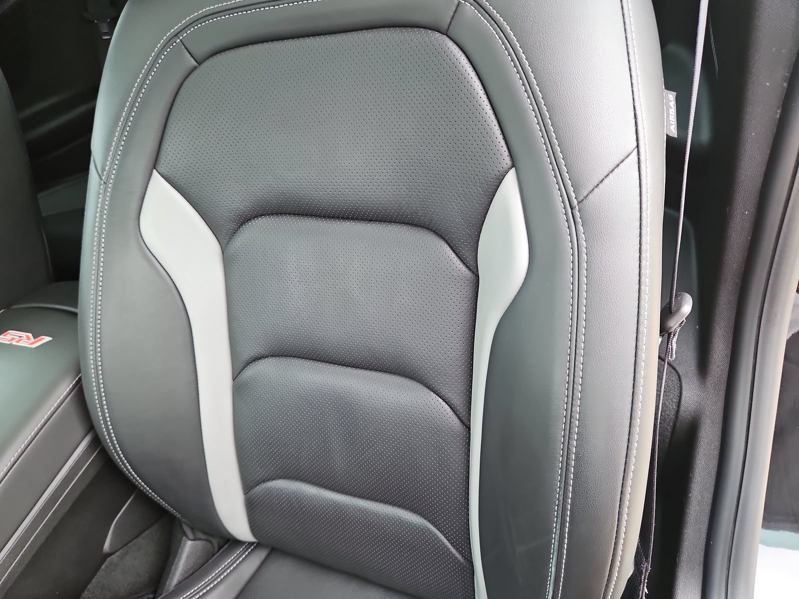 Used 2022 Chevrolet Camaro LT w/ RS Package RWD image 16
