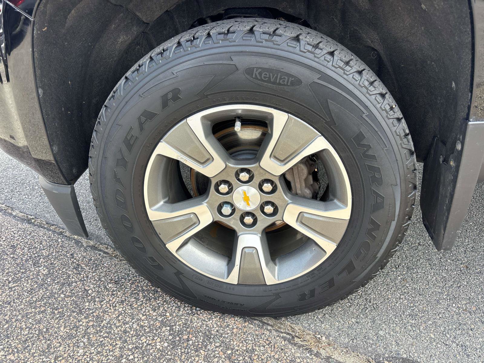 Used 2020 Chevrolet Colorado Z71 image 9