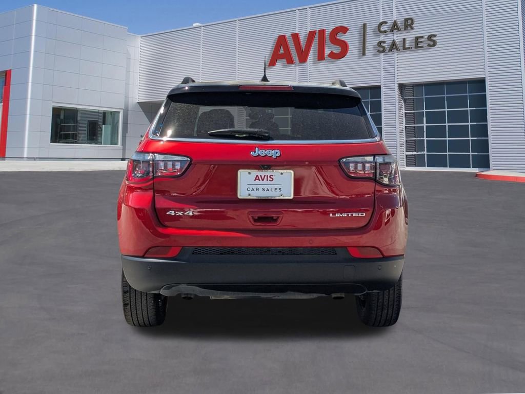 Used 2025 Jeep Compass Limited image 5