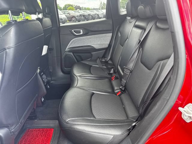 Certified 2024 Jeep Compass Latitude AWD/4WD image 19