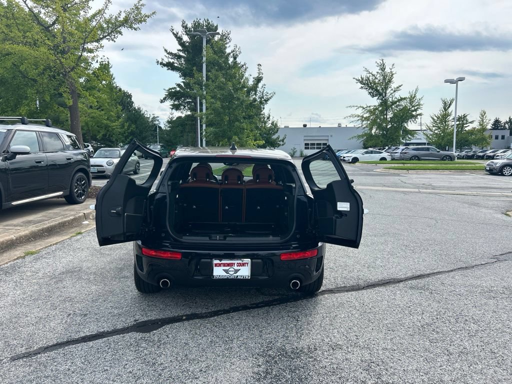 Certified 2024 MINI Cooper Clubman S AWD/4WD image 15