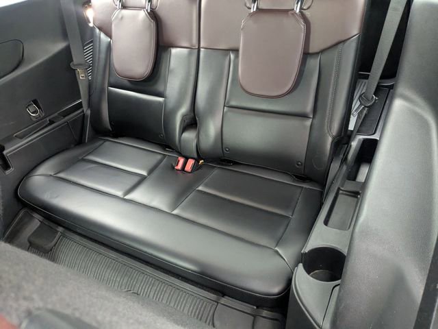Used 2020 Ford Explorer Platinum w/ Premium Technology Package AWD/4WD image 21