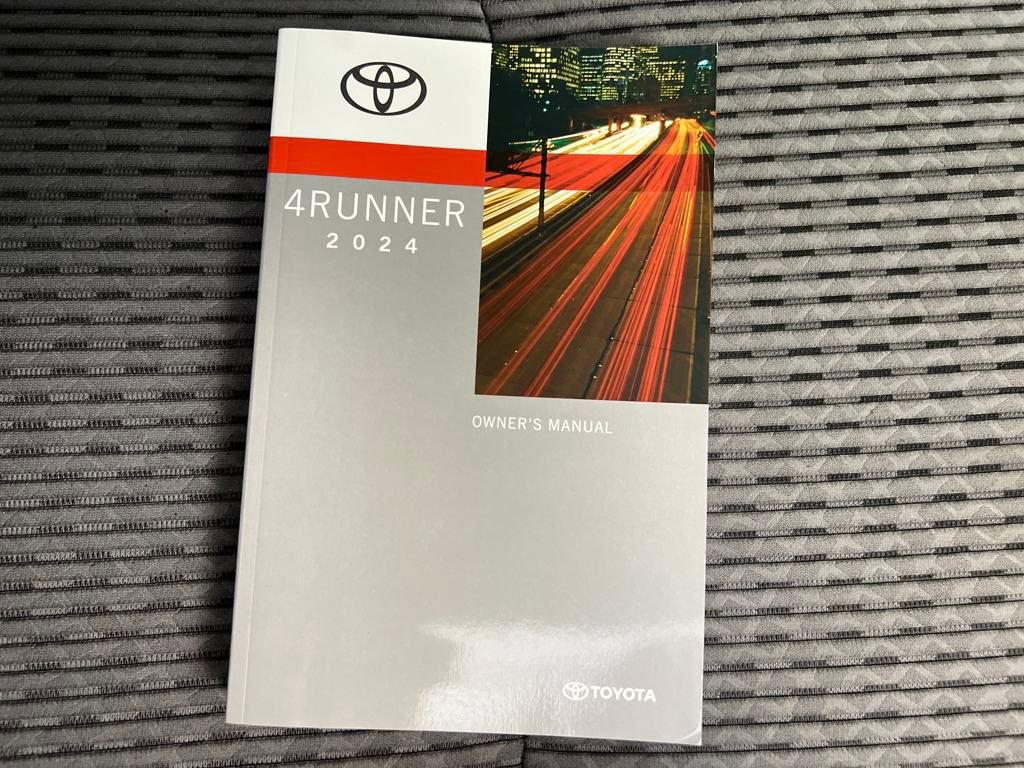 Used 2024 Toyota 4Runner SR5 image 30
