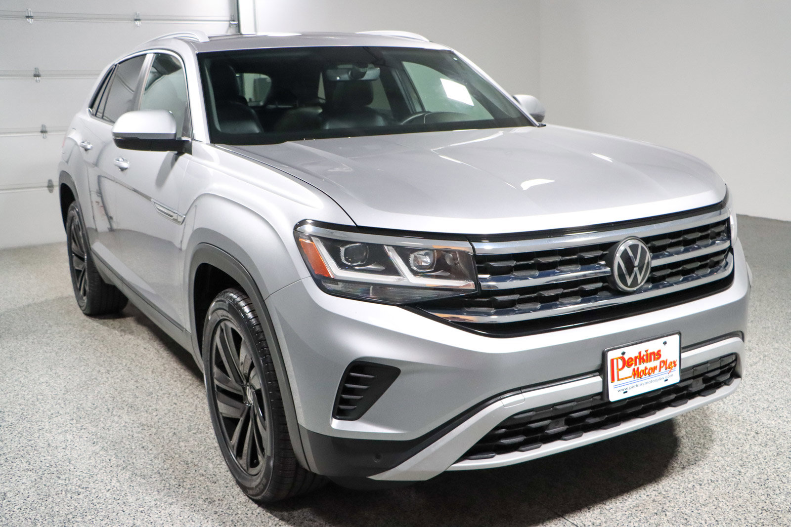 Used 2022 Volkswagen Atlas Cross Sport SE image 5