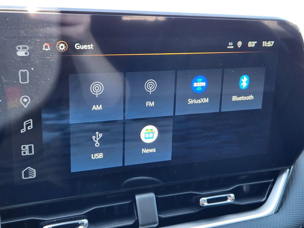 New 2026 Chevrolet Equinox LT w/ Convenience Package II AWD/4WD image 18