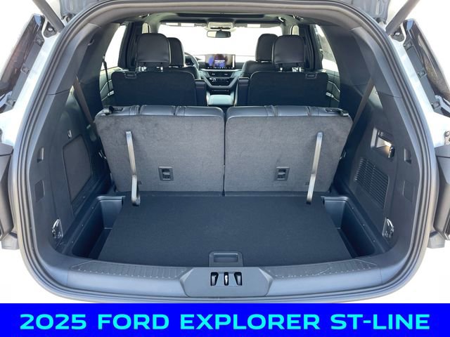 New 2025 Ford Explorer ST-Line w/ Premium Package image 5