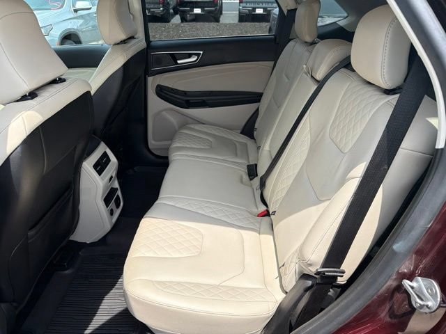 Used 2023 Ford Edge Titanium w/ Equipment Group 301A AWD/4WD image 17