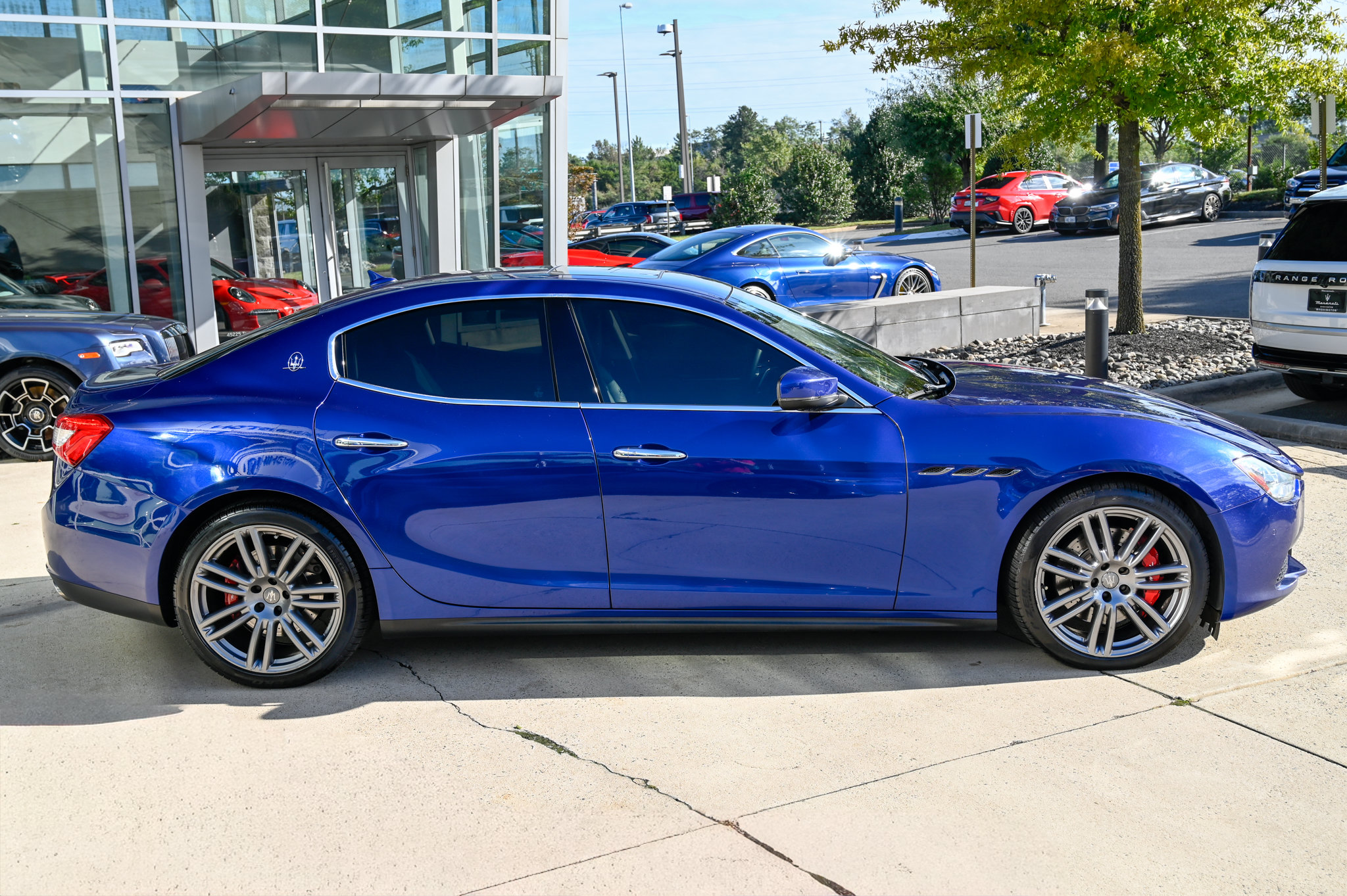 Used 2017 Maserati Ghibli S Q4 AWD/4WD image 4