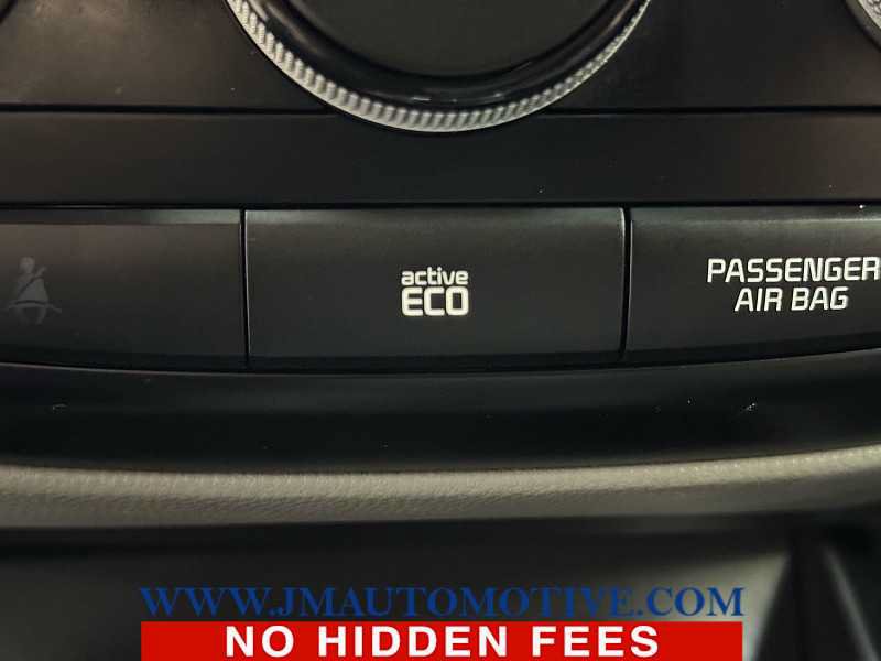 Used 2015 Kia Soul FWD image 28