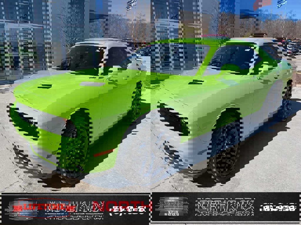 Used 2023 Dodge Challenger SXT w/ Blacktop Package video 1